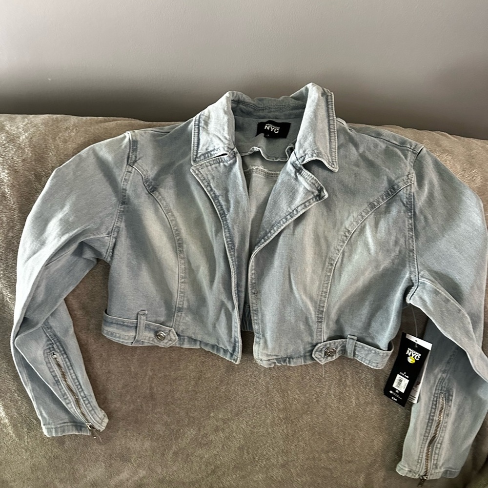 NYC Women's Sky Blue Cropped Denim Jacket